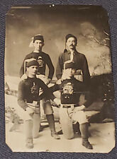 1880-1890's - CANADIAN SPORT - MEN /TEAM POSING - TINTYPE PHOTO - ORIGINAL picture