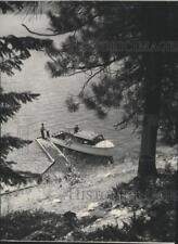 1948 Press Photo Stehekin River-a boat docked along the river - spa99061 picture