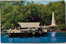 Kealakekua Bay Hawaii  Captain James Cook Monument  Tour Boat  Vintage Postcard picture