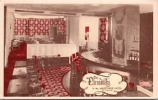 Postcard Piccadilly Restaurant Melbourne Hotel St. Louis Missouri MO        X705 picture