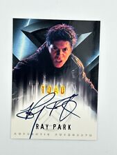 2000 X-Men The Movie Toad RAY PARK On Card Autograph Marvel Topps picture