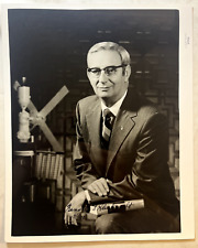 VTG Kenneth S. Kleinknecht SIGNED B&W Press Release Photo NASA Engineer picture