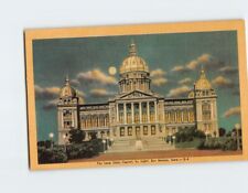Postcard The Iowa State Capitol, by night, Des Moines, Iowa picture