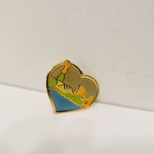 Vtg 1985 Pan American Games Mascot Amigo Parrot Swimming Heart Shaped Lapel Pin picture