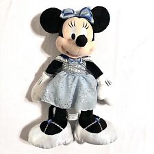 Disneyland Minnie Mouse 15