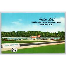 Postcard MN Rochester Starlite Motel picture