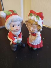 PR. Vintage LEFTON Kissing Mr & Mrs Santa Claus Porcelain Figures (as children) picture