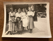 1910s-1920s Women Ladies Holding Camera? Exiting Bus? Car Original Photo P11f18 picture