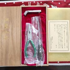 SANKYO Pachinko Tool kit with Wooden Box Screwdriver Nail Maintenance set picture