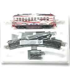 Bachmann Hawthorne Village On30/HO Leadership & Independence Coach Car & Tracks picture