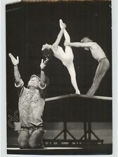 Famous Ballet Dancers Laura Proença and Jorge Donn 1960s PRESS PHOTO picture