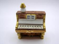 Limoges France Peint Main Faux Wood Old Piano Trinket Box Hands Closure picture