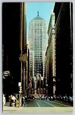La Salle St Chicago IL Illinois Board Trade Bldg Postcard UNP VTG Unused Vintage picture