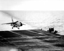 F-8 Crusader returns to USS Oriskany after mission 8x10 Vietnam War Photo 787 picture
