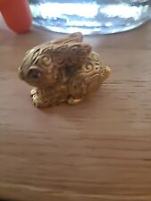 Vtg 1970s  Max Factor Honey Bunny Gold Tone Rabbit Perfume Compact picture