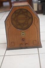 1931 ERLA 271-A Wooden Cathedral/Tombstone Clock Radio, missing clock for repair picture