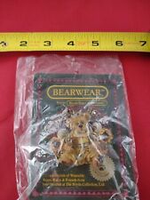 Vintage Bearwear Boyd's Queen Bee #01999-72 Pin Pinback Button Brooch *145-B picture