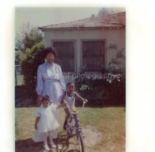 Sweet Portrait FOUND PHOTO Color MOTHER AND HER CHILDREN Snapshot VINTAGE 26 44 picture