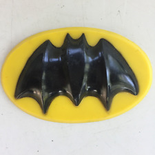 Vintage 1977 DC Comics Batman Bat Emblem Cake Topper Wilton Plastic 1 pc picture