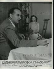 1954 Press Photo Senator Joseph McCarthy & Wife at Press Conference, Tucson picture