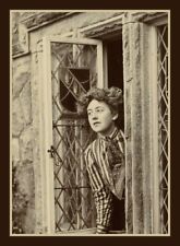 Writer Agatha Christie as a young Woman MAGNET, LARGE 3.5 x 4.5 inches picture