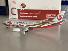 Phoenix Models Air China Airbus A330-200 1:400 B-6075 PH4CCA1094 Red Peony picture