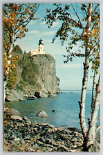 Postcard MN North Shore Of Lake Superior Split Rock Lighthouse UNP A32 picture