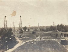 OCCUPATIONAL  OIL FIELD w/ RIGGERS & FAMILIES IN BOSSIER LOUISIANA PHOTO c1908 picture