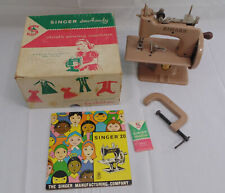 Vintage Singer Sewhandy Child's Toy Sewing Machine Model 20 w/Box   picture