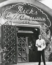 1942 RICK'S CAFE AMERICAN CASABLANCA 8X10 MOVIE PHOTO Cool Actor Humphrey Bogart picture