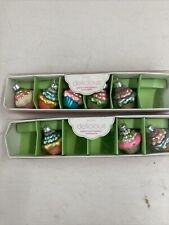 Two’s Company Cupcakes & Cartwheels Delicious Place Card Holders / Ornaments picture