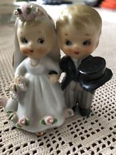 Vintage  1950's Lefton Porcelain Bride and Groom Figurine Wedding Bell Cake Top picture