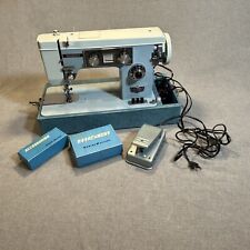 Dressmaker Deluxe Sewing Machine  Zig Zag SWA-2000 Great Condition With Extras picture