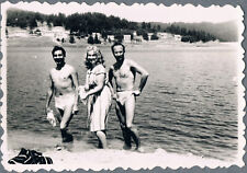 1960s Affectionate Men Trunks Bulge Pretty Women Bikini Beach Gay int Vint Photo picture