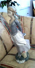 Lladro Figurine Girl Holding a Book Tall Mint Condition 4922 picture
