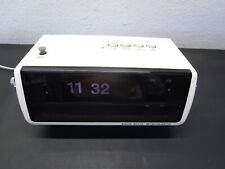 NICE Vtg Mod 80s Sony Solid State Digimatic AM FM Radio Flip Clock 8FC-100W WORK picture