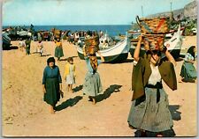 Postcard: Fisher Folk in Typical Costumes, Nazaré, Portugal A84 picture