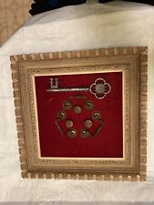 Vintage Antique Wall Art Picture Frame Key And Handles 19x19 picture