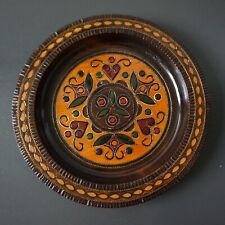Hand Carved Wood Plate Folk Art 8-1/2
