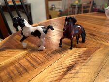 Two Breyer horses one 1999 one Breyer Reeves picture