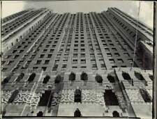 1928 Press Photo Exterior of Union Trust Company Building, Detroit, Michigan picture