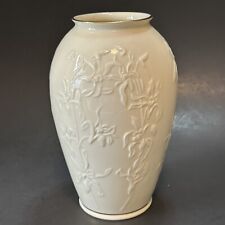Lenox Accents Masterpiece Bud Cream Vase Porcelain Bouquet Floral Gold Trim USA picture