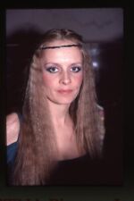 Twiggy 1960's Supermodel Candid Headband Original 35mm Transparency Stamped picture