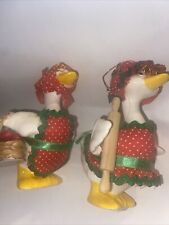 Vintage Lot of 2 Porcelain Goose Geese Ornaments 4