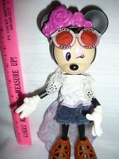 Winking Minnie Mouse 9-in Trendy Traveler shoes, BOW, SUNGLASSES picture