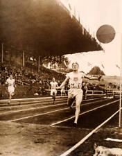 Morgan Taylor Of The Usa Wins Men'S 400 Metres Hurdles 1924 Olympics OLD PHOTO picture