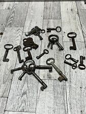 Lot 20 of Antique Skeleton Keys Lock Keys Vintage Old Keys picture