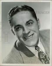 1948 Press Photo Frankie Carle on CBS Radio program 