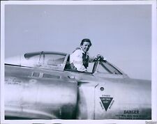 1952 Lt David Morgan & Vickers Supermarine Swift Jet Fighter Aviation Photo 7X9 picture