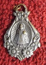 Vintage Miraculous Infant Jesus of Prague Catholic Medal Medallion picture